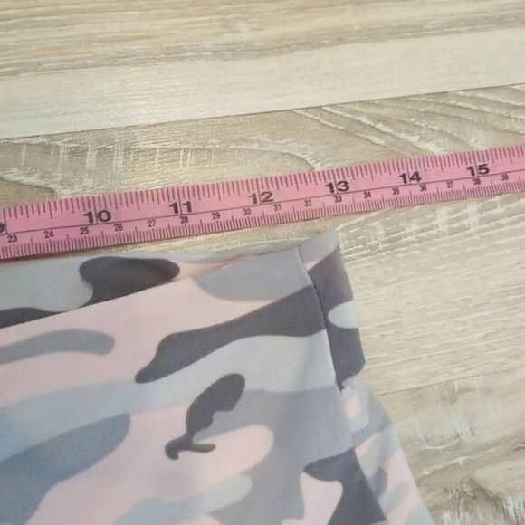 YMI Leggings Performance Women's Medium Pink and grey camouflage ankle - Picture 3 of 7
